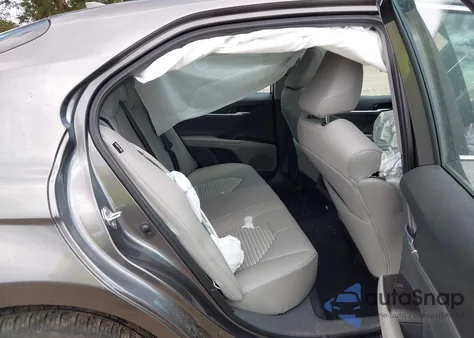 2024 Toyota Camry Se z USA, uszkodzony, nr VIN 4T1T11AK5RU885975